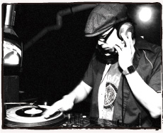 DJ MATUMOTO